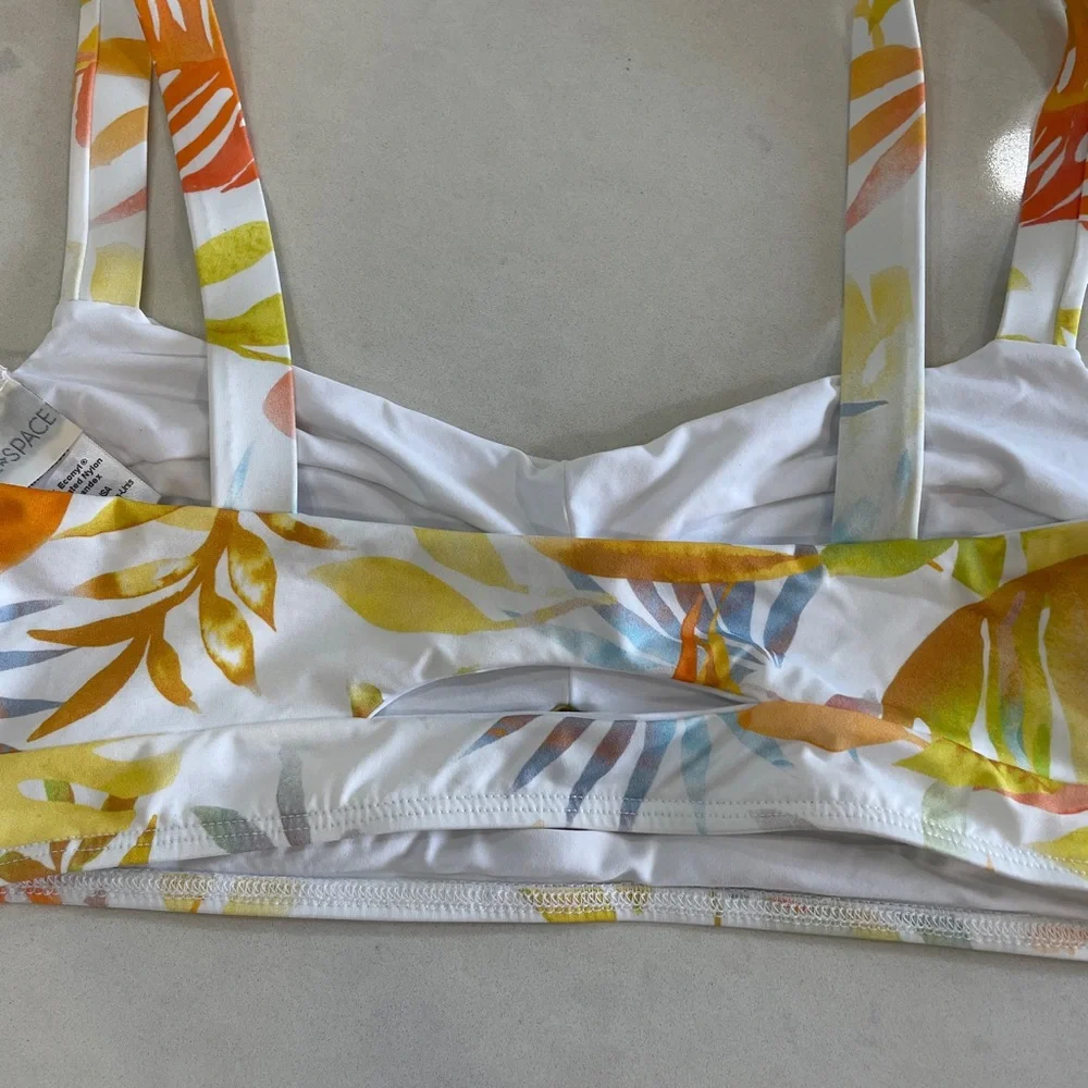 L*Space Tropical Print Bikini Set White Multicolor Bitsy Bottom | NWOT M & XL
